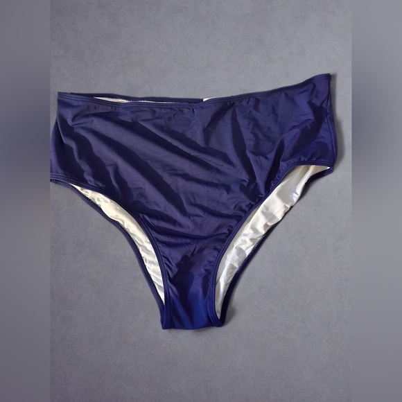 NWT  Women’s Plus Size 2 Piece Tankini With Bikini Bottom Swimsuit Size 20W - Picture 10 of 15